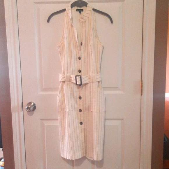 (M)🆕️⚘️Le Chateau⚘️ Striped Button Down Striped Dress👗 Ptp 15"× L39.5" - Picture 2 of 10